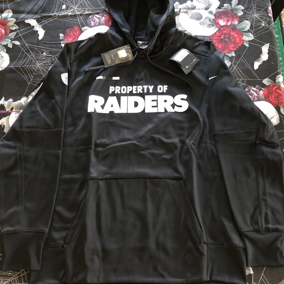 nike therma fit hoodie raiders